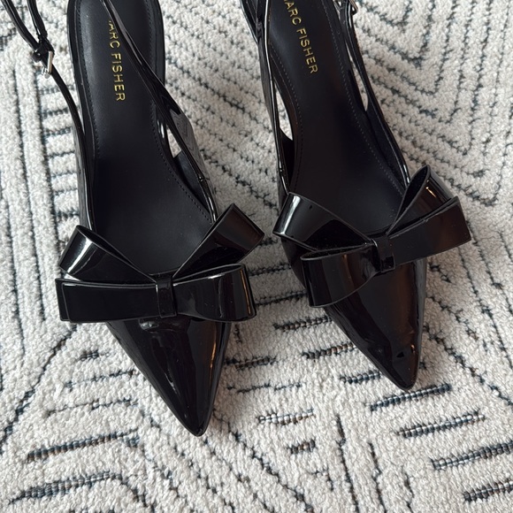 Marc Fisher Bow Slingback Pumps - Picture 5 of 7